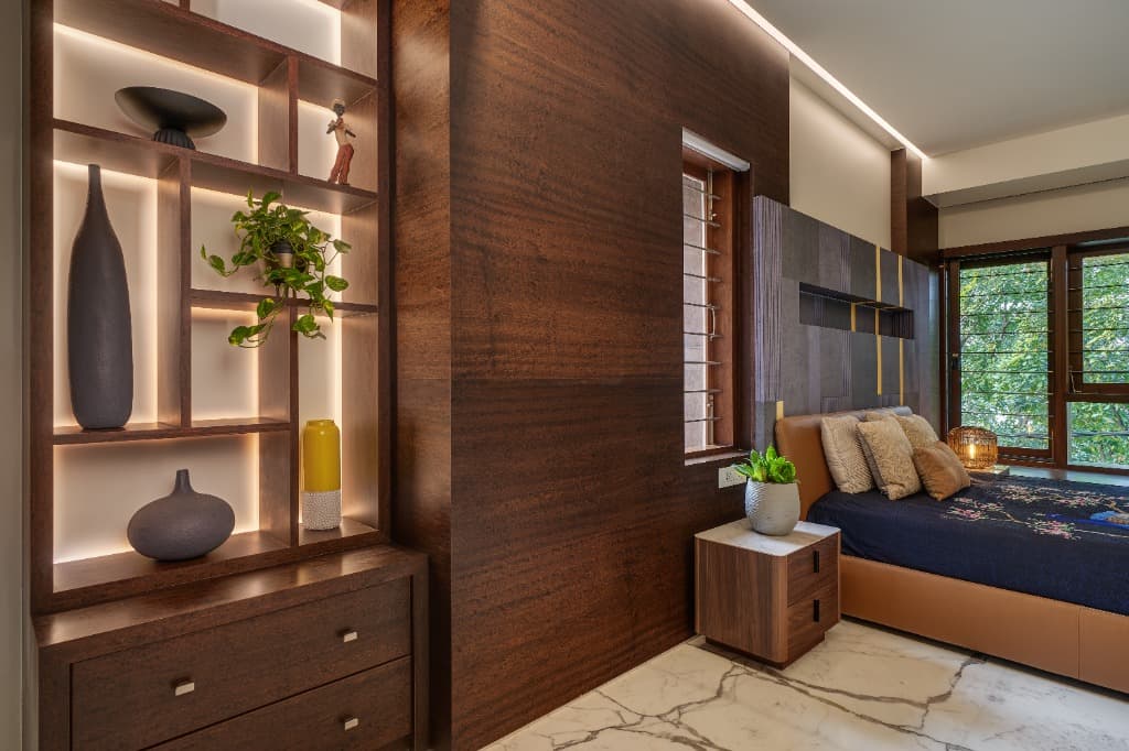 Master Bed & Bespoke Backlit Credenza