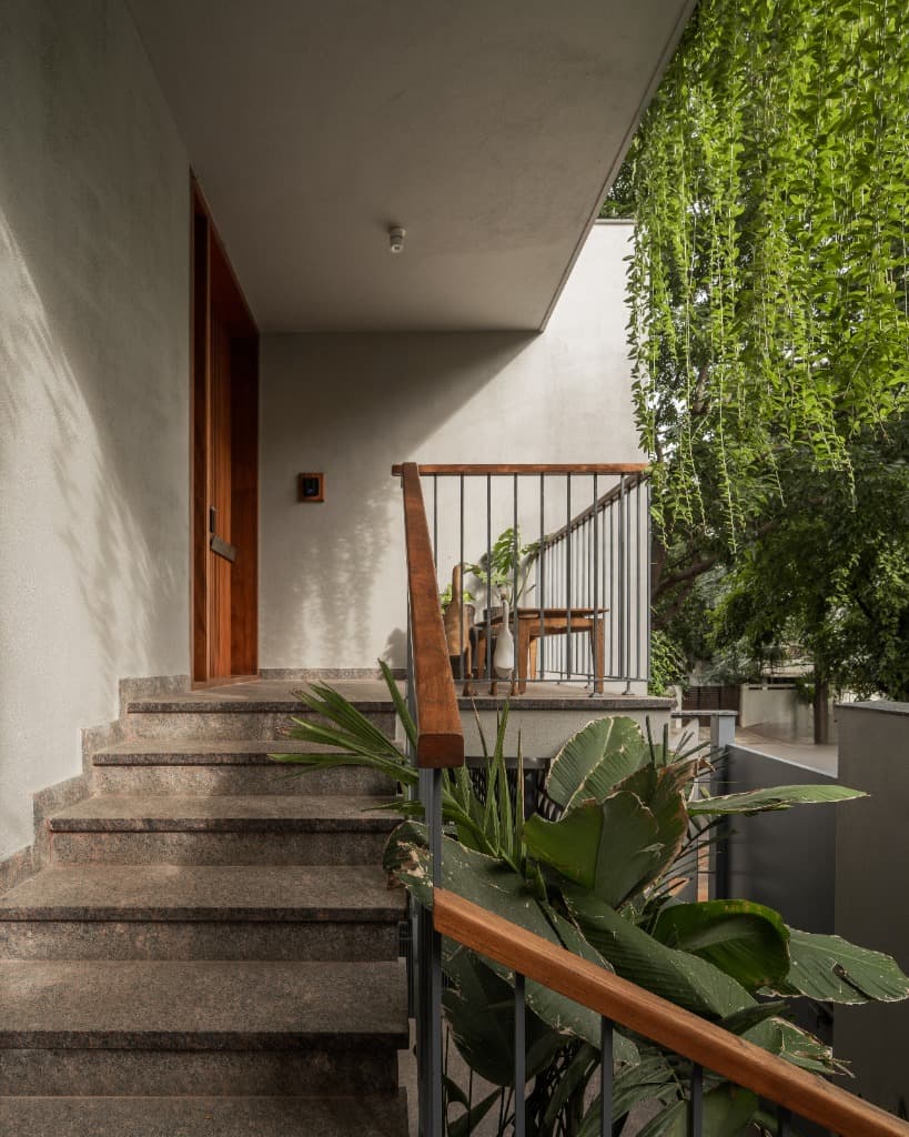 Granite Entrance Steps & Cascading Creepers