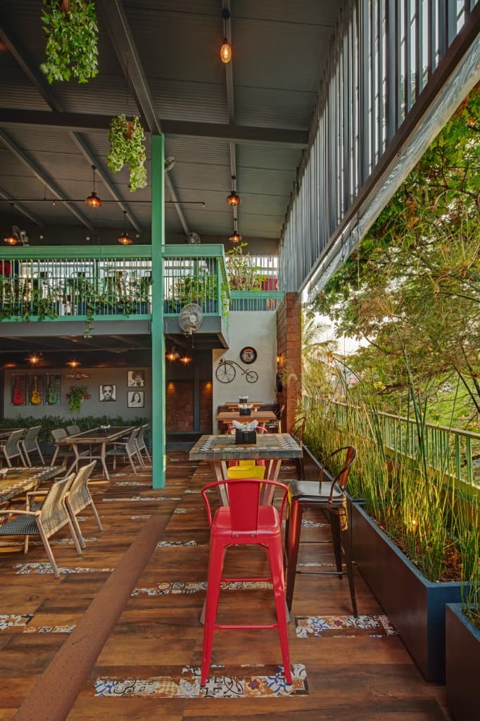 Open-Air Balcony Corridor & Planters